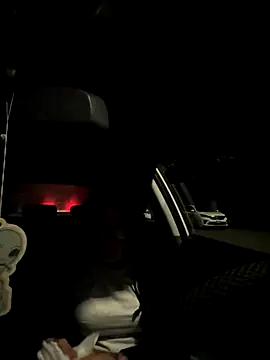 Snapshot of Rileyxxx69 chatting on September 22, 4:14 am Rileyxxx69 online show from September 22, 4:14 am