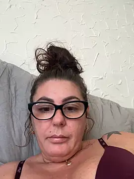 Snapshot of Rileyxxx69 chatting on September 29, 3:39 pm Rileyxxx69 online show from September 29, 3:39 pm