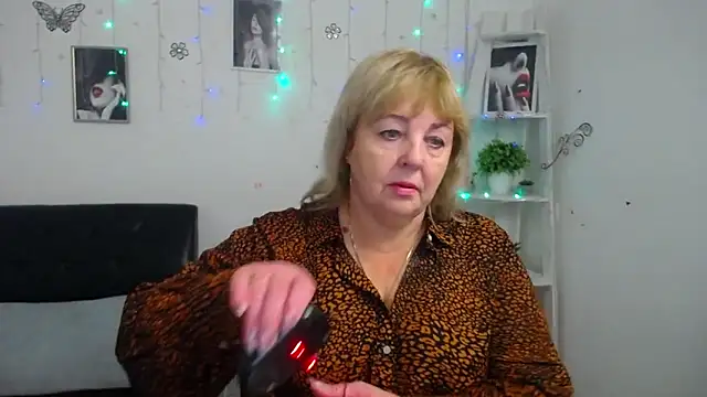 MilenaWedxy online show from October 10, 4:55 am