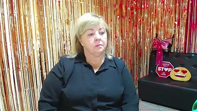 MilenaWedxy online show from October 14, 4:57 am