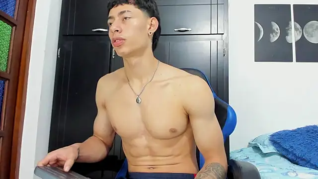 Snapshot of jey_cox23 chatting on September 22, 12:18 pm jey cox23 online show from September 22, 12:18 pm