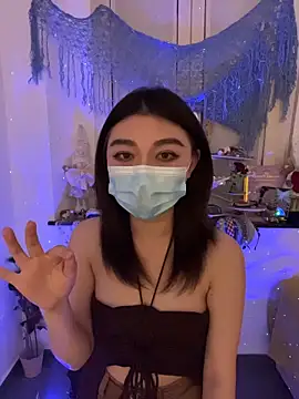 Snapshot of fioralba chatting on October 17, 11:40 pm fioralba online show from October 17, 11:40 pm