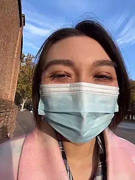 Snapshot of fioralba chatting on November 6, 2:40 pm fioralba online show from November 6, 2:40 pm