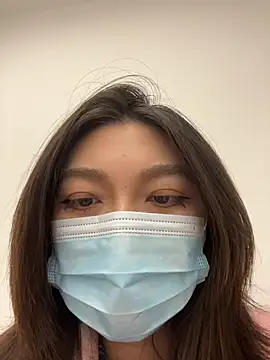 Snapshot of fioralba chatting on November 7, 5:57 pm fioralba online show from November 7, 5:57 pm