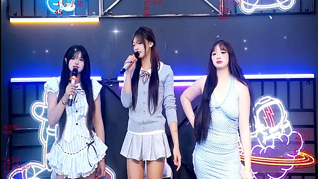 Shinygirls 777 online show from October 2, 12:39 am