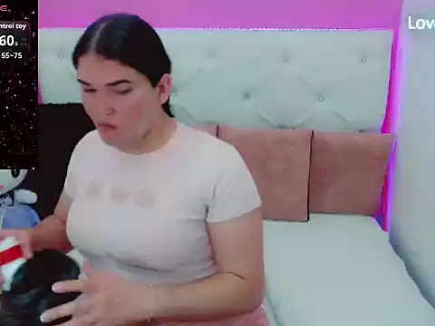 x daniiela x online show from October 22, 7:35 pm