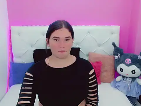 x daniiela x online show from November 4, 8:19 pm