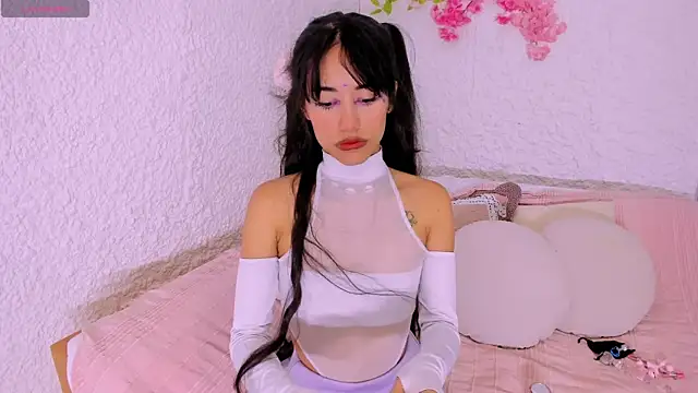 Rouse Monroe online show from October 15, 9:04 pm