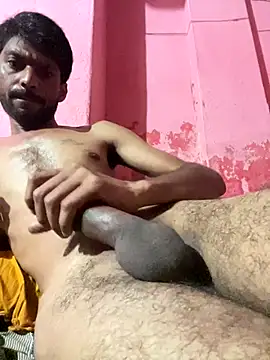 Snapshot of bigdick882488 chatting on September 27, 12:04 am bigdick882488 online show from September 27, 12:04 am