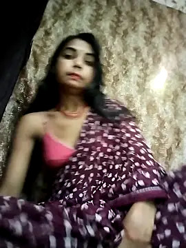 Snapshot of PRACHI-743 chatting on October 22, 1:06 am PRACHI-743 online show from October 22, 1:06 am