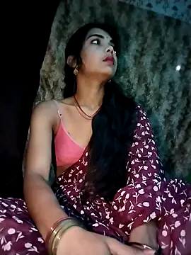 Snapshot of PRACHI-743 chatting on October 25, 1:13 am PRACHI-743 online show from October 25, 1:13 am