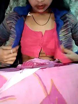 Snapshot of PRACHI-743 chatting on November 7, 1:16 am PRACHI-743 online show from November 7, 1:16 am