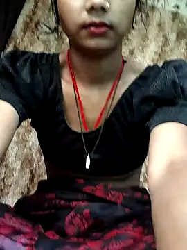 Snapshot of PRACHI-743 chatting on November 17, 1:33 am PRACHI-743 online show from November 17, 1:33 am