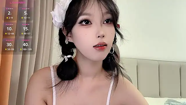 Snapshot of Puppy-12 chatting on October 1, 7:58 am Puppy-12 online show from October 1, 7:58 am