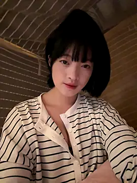 Tramy xx online show from October 13, 3:39 am