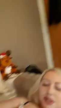 MarinaMargo online show from November 20, 6:18 pm