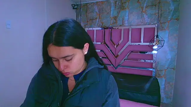 lorem adams online show from November 17, 11:27 am