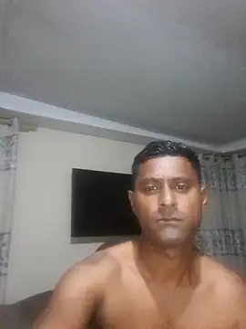 kingVibeX online show from November 30, 9:08 pm