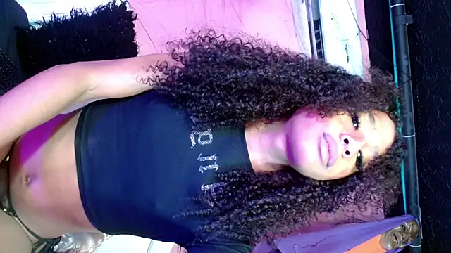  IsabellaRousse online show from October 25, 7:08 pm