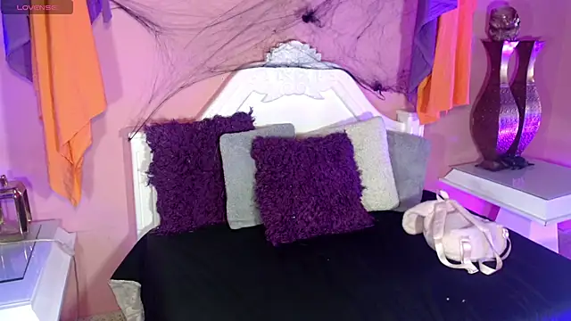  IsabellaRousse online show from November 1, 7:38 pm