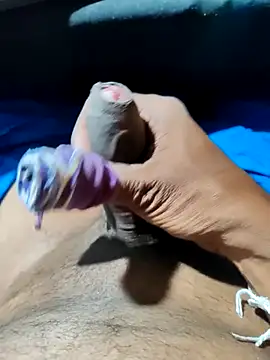 Snapshot of DICKLANKA chatting on September 22, 5:48 pm DICKLANKA online show from September 22, 5:48 pm