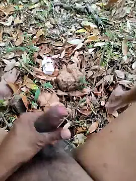 Snapshot of DICKLANKA chatting on October 11, 7:18 am DICKLANKA online show from October 11, 7:18 am