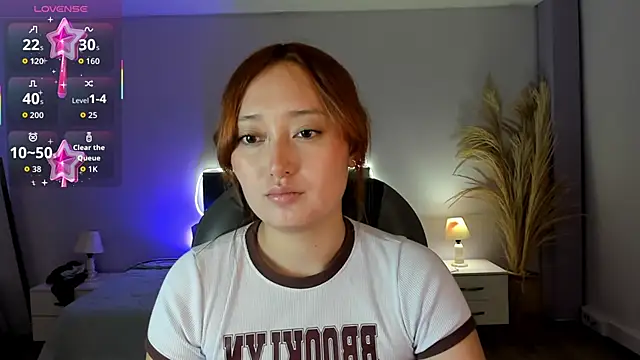 Samara Hilton 2 online show from September 27, 7:08 pm