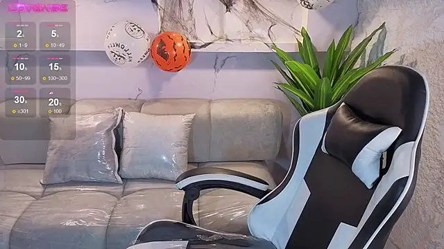 Snapshot of scarlett_smith_tp chatting on October 29, 1:02 pm scarlett smith tp online show from October 29, 1:02 pm