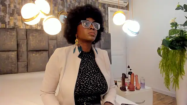 LolaJenkinss online show from October 3, 3:25 am