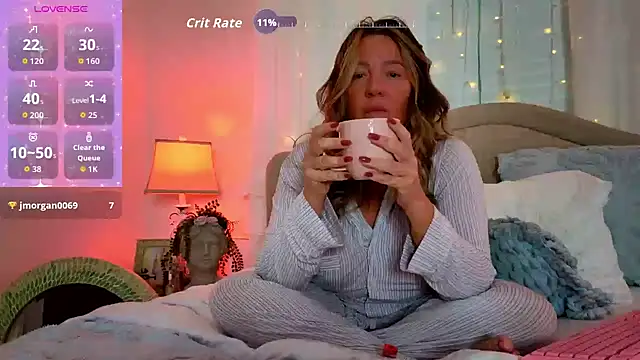 STIFFLERSMOMM online show from September 20, 11:55 am