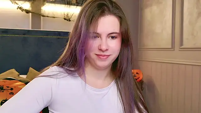 Akira Halls online show from October 30, 8:53 pm