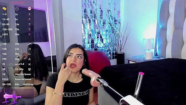 IsaDiiaz online show from October 16, 4:13 am