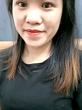 Norah-h online show from October 18, 3:02 pm