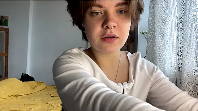 Snapshot of SabrinaFolts chatting on September 21, 9:11 am SabrinaFolts online show from September 21, 9:11 am