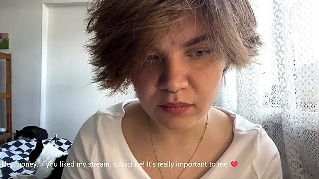 Snapshot of SabrinaFolts chatting on September 26, 9:13 am SabrinaFolts online show from September 26, 9:13 am