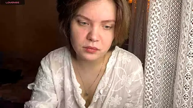 Snapshot of SabrinaFolts chatting on November 8, 6:07 pm SabrinaFolts online show from November 8, 6:07 pm