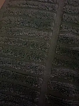 Snapshot of Hung_34__NW chatting on September 28, 9:42 pm Hung 34 NW online show from September 28, 9:42 pm