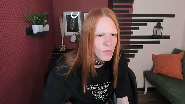 ChloeValentinee online show from October 3, 10:23 am