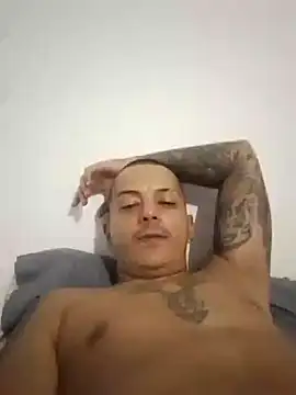 MaximoHall86 online show from September 30, 3:00 am