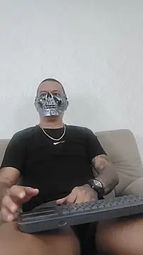 MaximoHall86 online show from October 31, 11:55 am