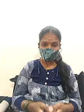 Tamil Yalini12 online show from October 26, 8:04 pm