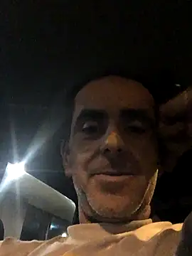 tiago1981pt online show from November 4, 1:48 am