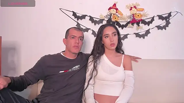 jazmin aladdin online show from October 14, 3:29 am