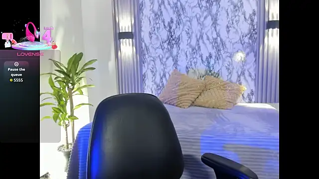 Dulcinea 2 online show from October 25, 6:13 pm