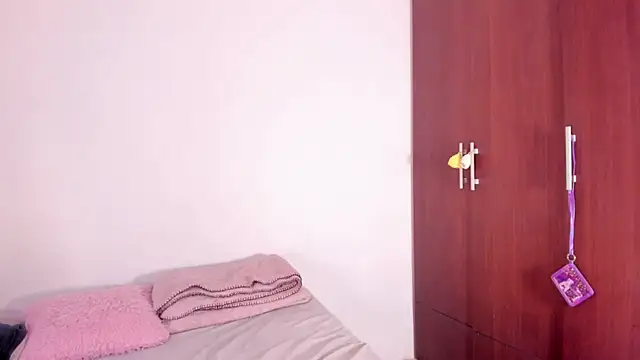 ScarlettRosetti online show from November 16, 2:06 am