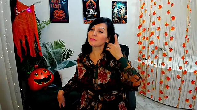 Moon Veloure1 online show from October 10, 3:27 am