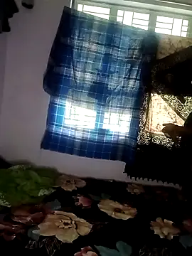 Snapshot of Deborbhavi222 chatting on November 8, 5:40 am Deborbhavi222 online show from November 8, 5:40 am