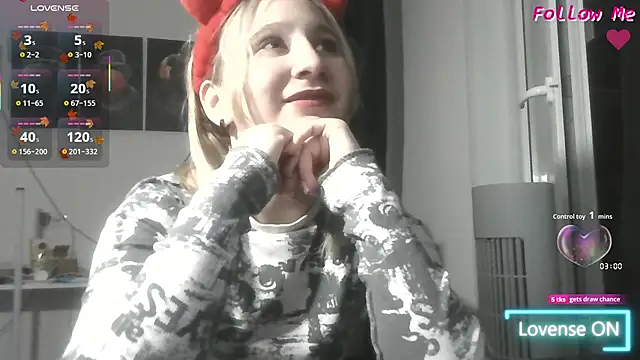 ChristinaFivePlus online show from October 9, 5:22 pm