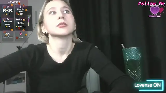 ChristinaFivePlus online show from October 10, 6:18 pm