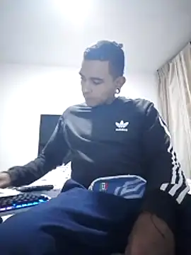 Carlandelli1 online show from November 12, 3:40 am